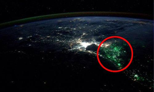 จนท. NASA ตั้งข้อสงสัยแสงไฟสีเขียวในอ่าวไทย มันคืออะไร